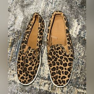 Old Navy slip on shoes